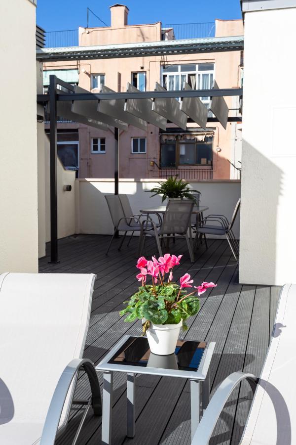 8 Lacus L'Hospitalet de Llobregat Exterior photo